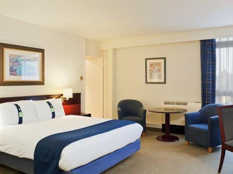 Hotel By Ihg 4*